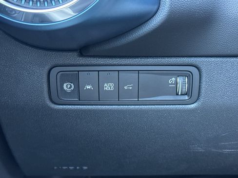 Used 2026 Chevrolet Equinox EV LT w/ Convenience Package II FWD image 38