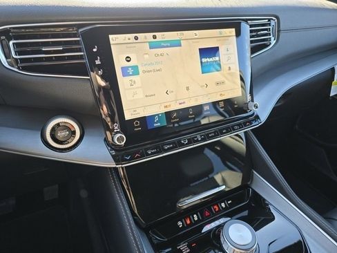 New 2026 Jeep Grand Wagoneer Limited image 41