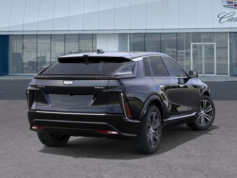 New 2026 Cadillac Lyriq Luxury image 4