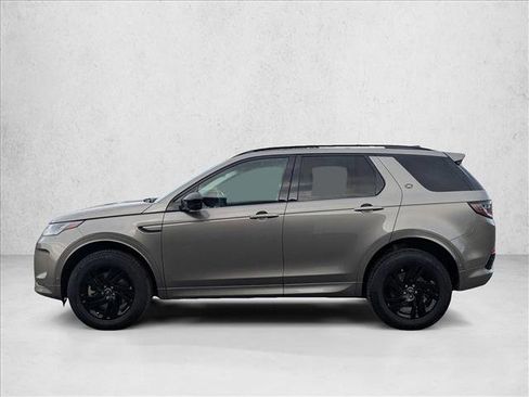 Used 2025 Land Rover Discovery Sport S image 9