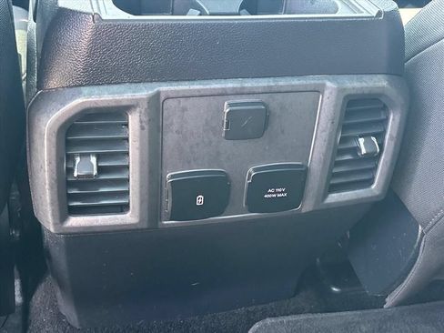 Used 2018 Ford F150 XLT w/ Equipment Group 302A Luxury AWD/4WD image 21