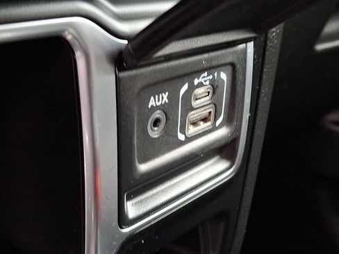 Used 2023 Jeep Wrangler Unlimited Sport AWD/4WD image 23