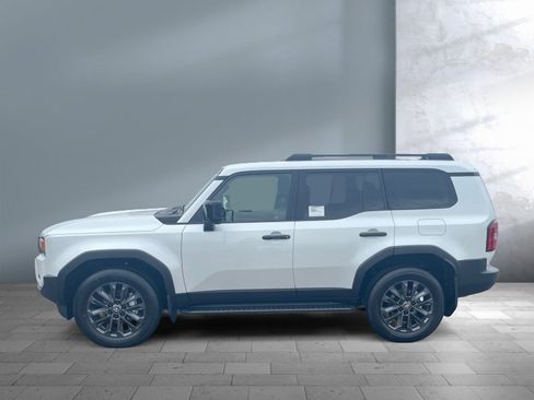 New 2026 Toyota Land Cruiser AWD/4WD image 3