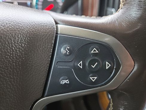 Used 2016 Chevrolet Silverado 1500 High Country image 18