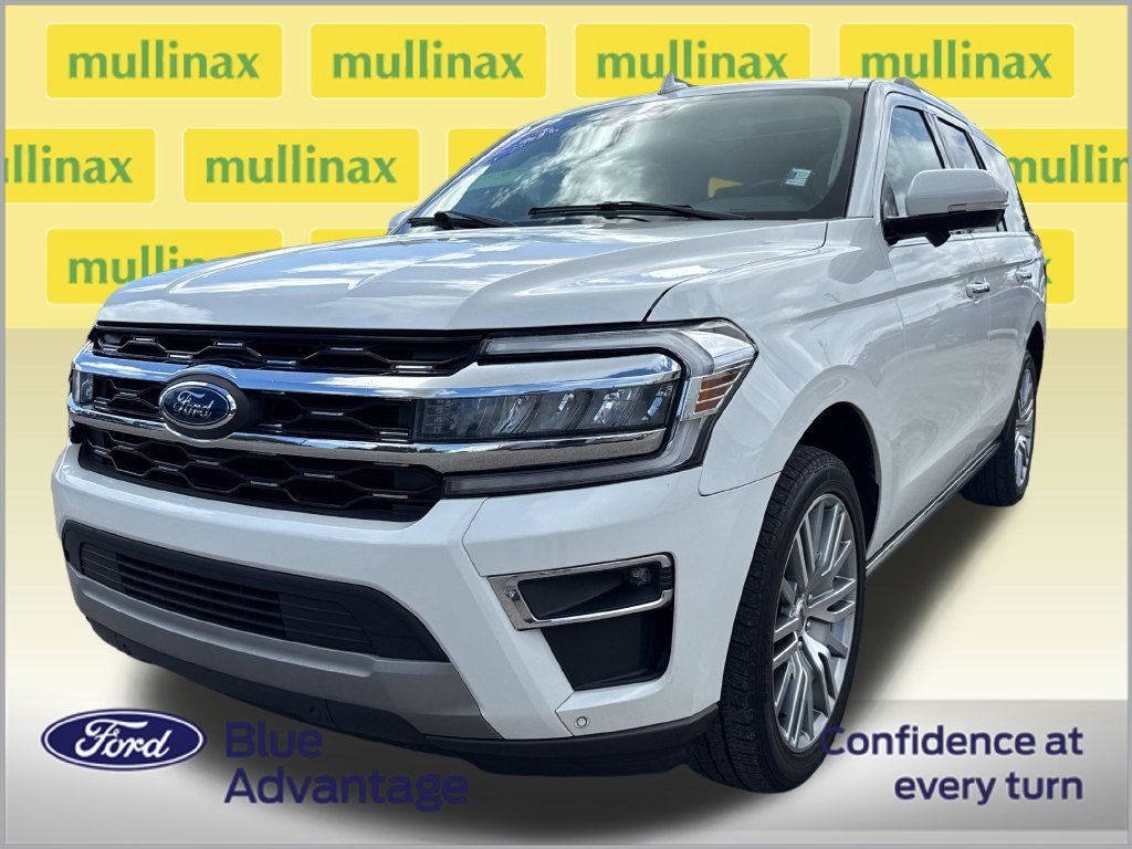 Used 2023 Ford Expedition Limited RWD image 11