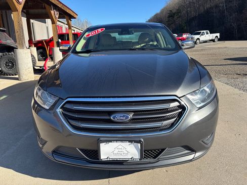 Used 2018 Ford Taurus Limited image 6