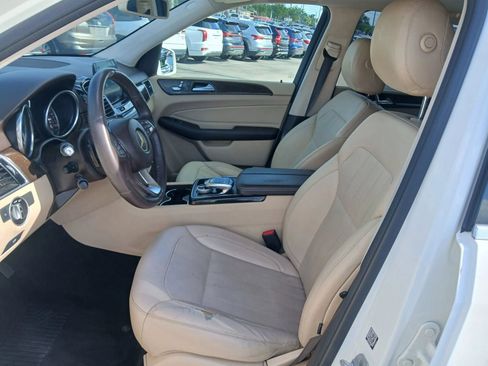 Used 2016 Mercedes-Benz GLE 350 w/ Premium Package image 9