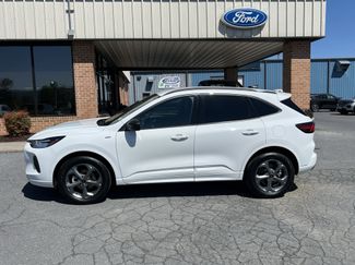 Used 2023 Ford Escape ST-Line video 1
