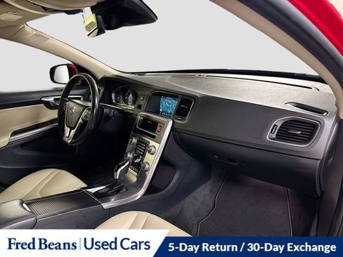 Used 2017 Volvo S60 T5 Dynamic w/ Vision Package image 30