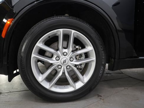 Used 2025 Dodge Durango GT AWD/4WD image 32