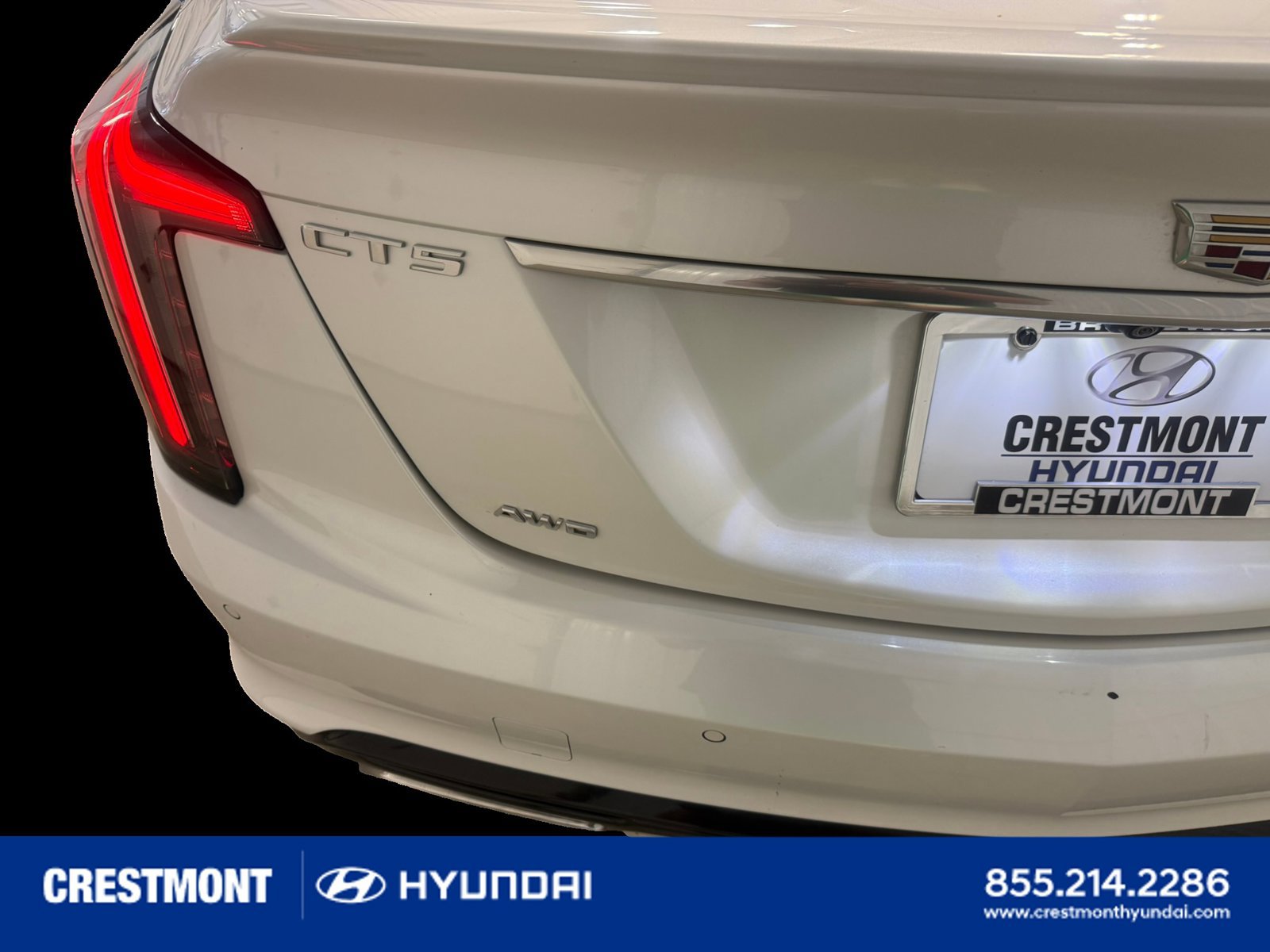Used 2023 Cadillac CT5 Sport w/ Climate Package AWD/4WD image 18