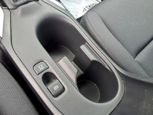 Certified 2025 Toyota Corolla LE FWD image 20