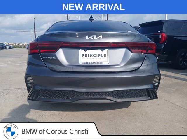 Used 2024 Kia Forte LXS w/ LXS Technology Package FWD image 8