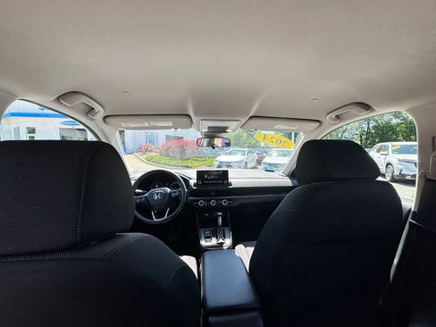 Used 2024 Honda CR-V LX image 23