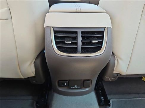 Certified 2024 Chevrolet Malibu LT FWD image 17