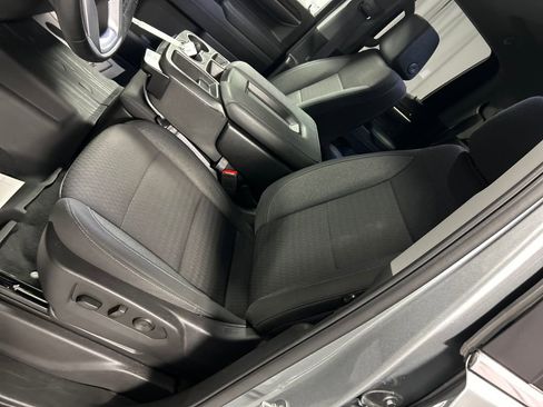 Used 2023 GMC Sierra 1500 SLE w/ Preferred Package image 12