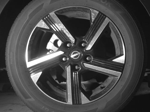 Used 2025 Nissan Sentra SV image 15