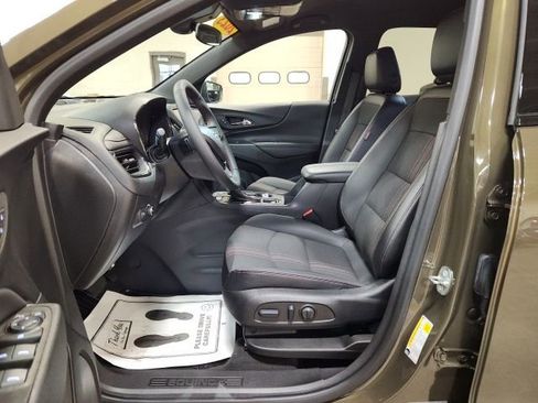 Used 2023 Chevrolet Equinox RS image 11