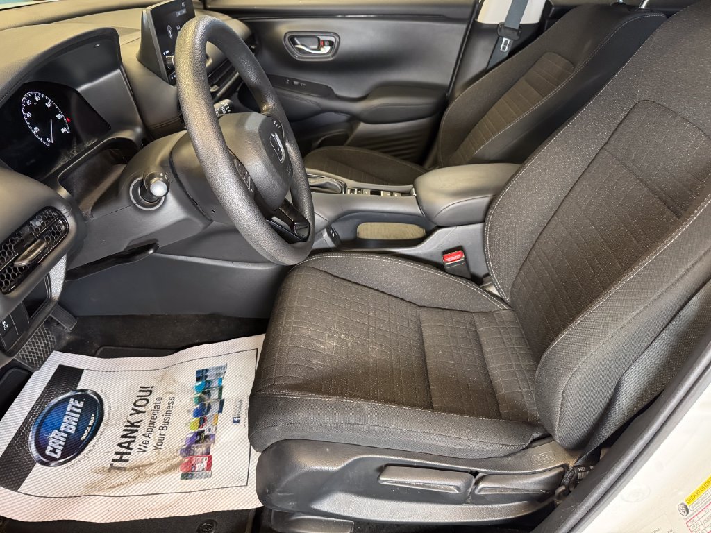 Used 2025 Honda HR-V LX image 20