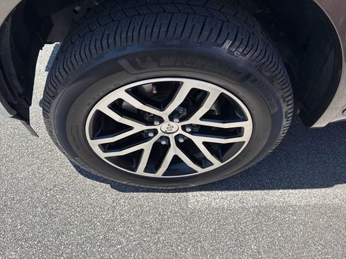 Used 2019 Ford F150 King Ranch w/ Equipment Group 601A Luxury image 3