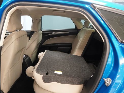 Used 2019 Ford Fusion S FWD image 27