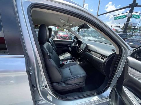 Used 2020 Mitsubishi Outlander SEL FWD image 15