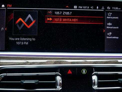 Used 2020 BMW X7 xDrive50i w/ Executive Package image 26