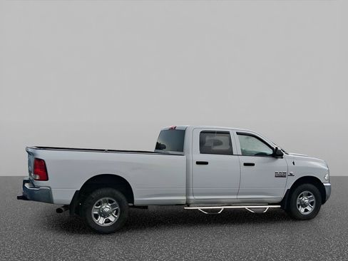 Used 2017 RAM 2500 Tradesman w/ Chrome Appearance Group RWD image 7