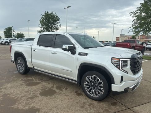 Used 2023 GMC Sierra 1500 Denali Ultimate image 5