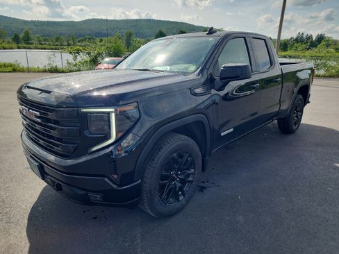 Certified 2023 GMC Sierra 1500 Elevation AWD/4WD image 4