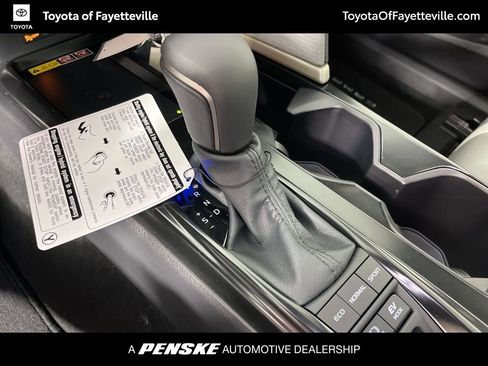 New 2026 Toyota Camry SE FWD image 32