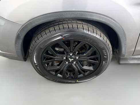 Used 2018 Mitsubishi Outlander Sport ES image 37