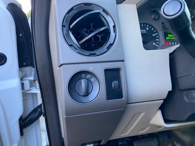 Used 2008 Ford F350 XL AWD/4WD image 16