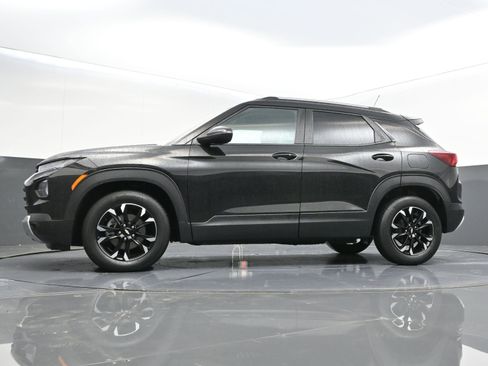 Certified 2023 Chevrolet TrailBlazer LT image 32