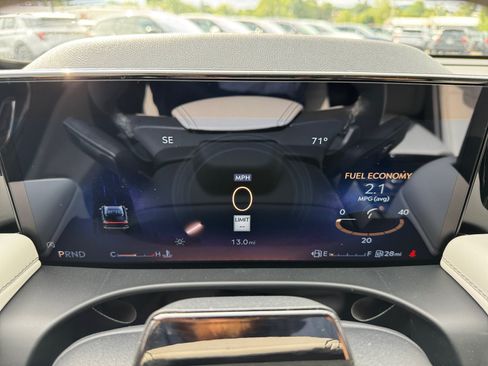 New 2026 Lincoln Aviator AWD image 32