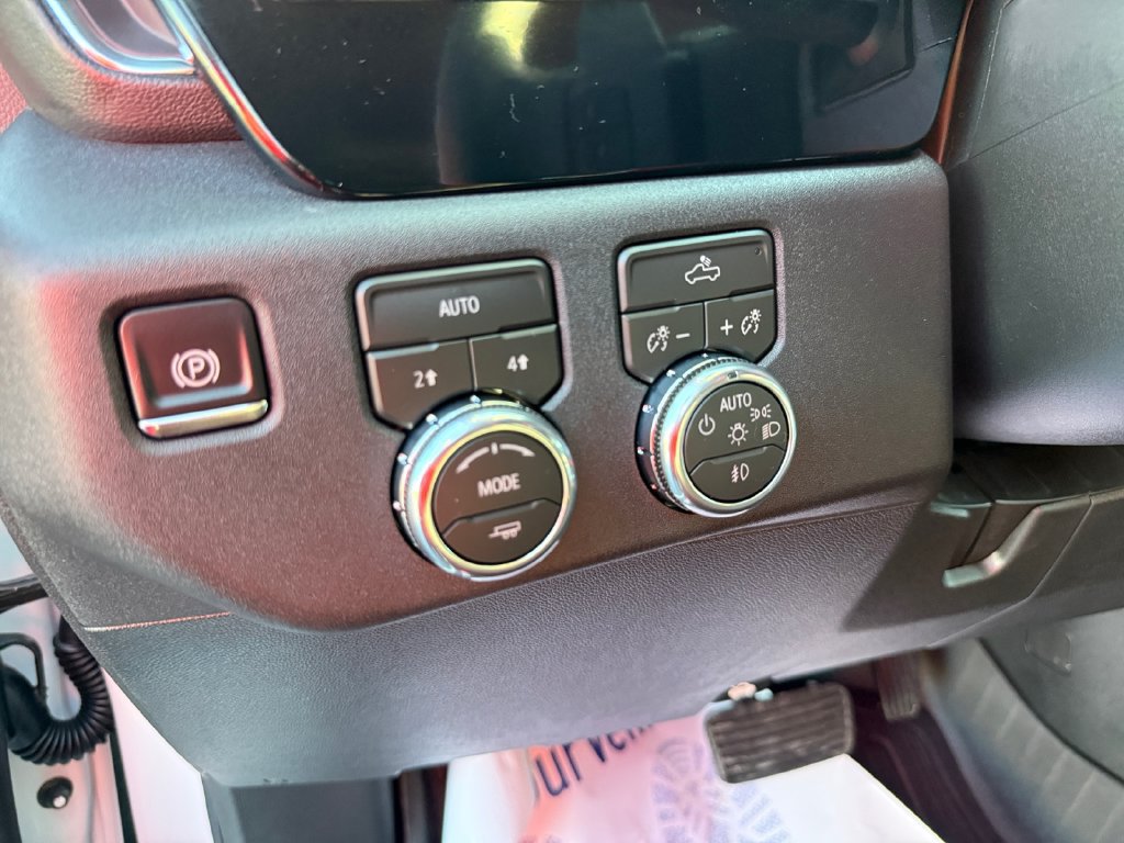 New 2026 GMC Sierra 1500 Elevation w/ Preferred Package AWD/4WD image 18