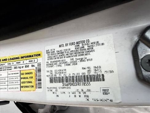 Used 2015 Ford Fusion SE w/ Equipment Group 201A FWD image 19