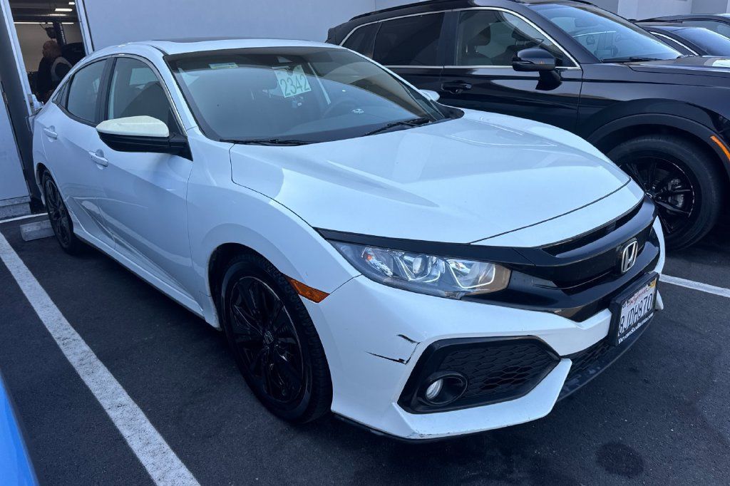 Used 2019 Honda Civic EX image 2