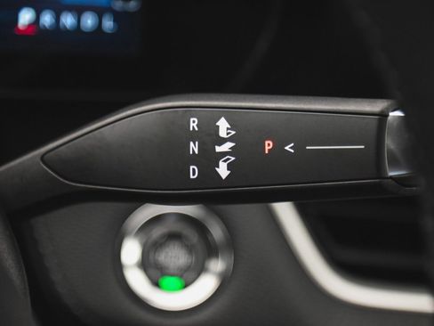 Used 2026 Chevrolet Equinox LT image 27