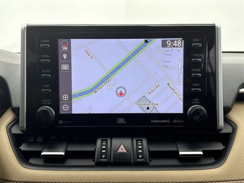 Used 2019 Toyota RAV4 Limited image 27