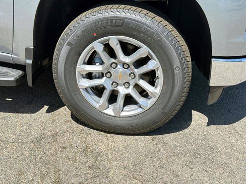 New 2025 Chevrolet Silverado 1500 LT w/ Leather Package image 5