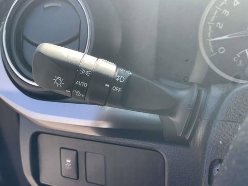 Used 2023 Toyota Tacoma SR5 image 21