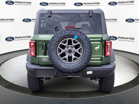 New 2025 Ford Bronco Badlands image 4