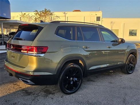 New 2026 Volkswagen Atlas SE FWD image 30