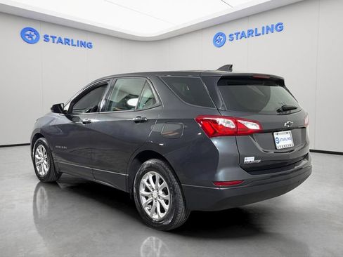 Used 2019 Chevrolet Equinox LS FWD image 5