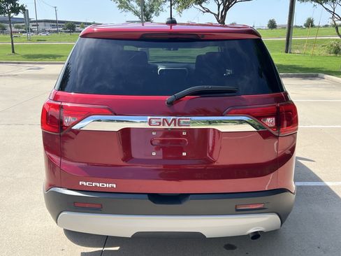 Used 2019 GMC Acadia SLE FWD image 8