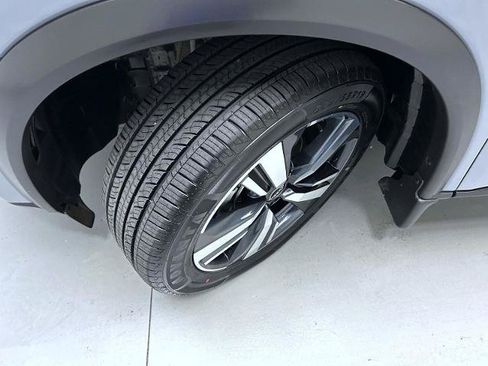 Certified 2023 Nissan Rogue SL w/ SL Premium Package AWD/4WD image 23