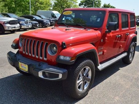 Used 2021 Jeep Wrangler Unlimited Sahara AWD/4WD image 4