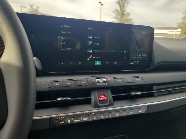 New 2026 Kia K4 FWD image 18