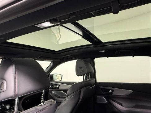 Used 2025 Acura MDX A-Spec image 36